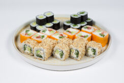 Sushi bar “YAMA sushi bar”
