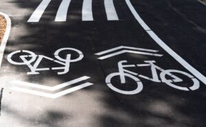 Daugavpilī attīsta velo infrastruktūru