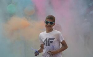 AR KRĀSU SKRĒJIENU TIKS ATKLĀTS JAUNATNES UN SPORTA FESTIVĀLS “ARTIŠOKS”