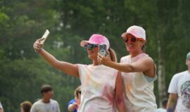 AR KRĀSU SKRĒJIENU TIKS ATKLĀTS JAUNATNES UN SPORTA FESTIVĀLS “ARTIŠOKS”