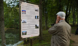 Augšdaugavas novadā Līksnas parkā atklāta Emīlijas Plāteres pastaigu taka