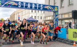 60. gadu jubilejas “Mežciema skrējiens” jau šajā sestdienā – pievienojies tautas sporta svētkiem Daugavpilī