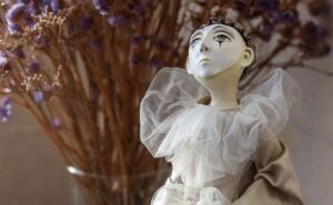 Autorleļļu mākslas izstāde “Iedvesmas teātris” Daugavpils Novadpētniecības un mākslas muzejā