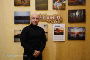 Medumi Artūra Gabrāna skatījumā