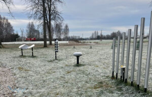 Pie Līksnas dievnama uzstādīti jauni vides objekti