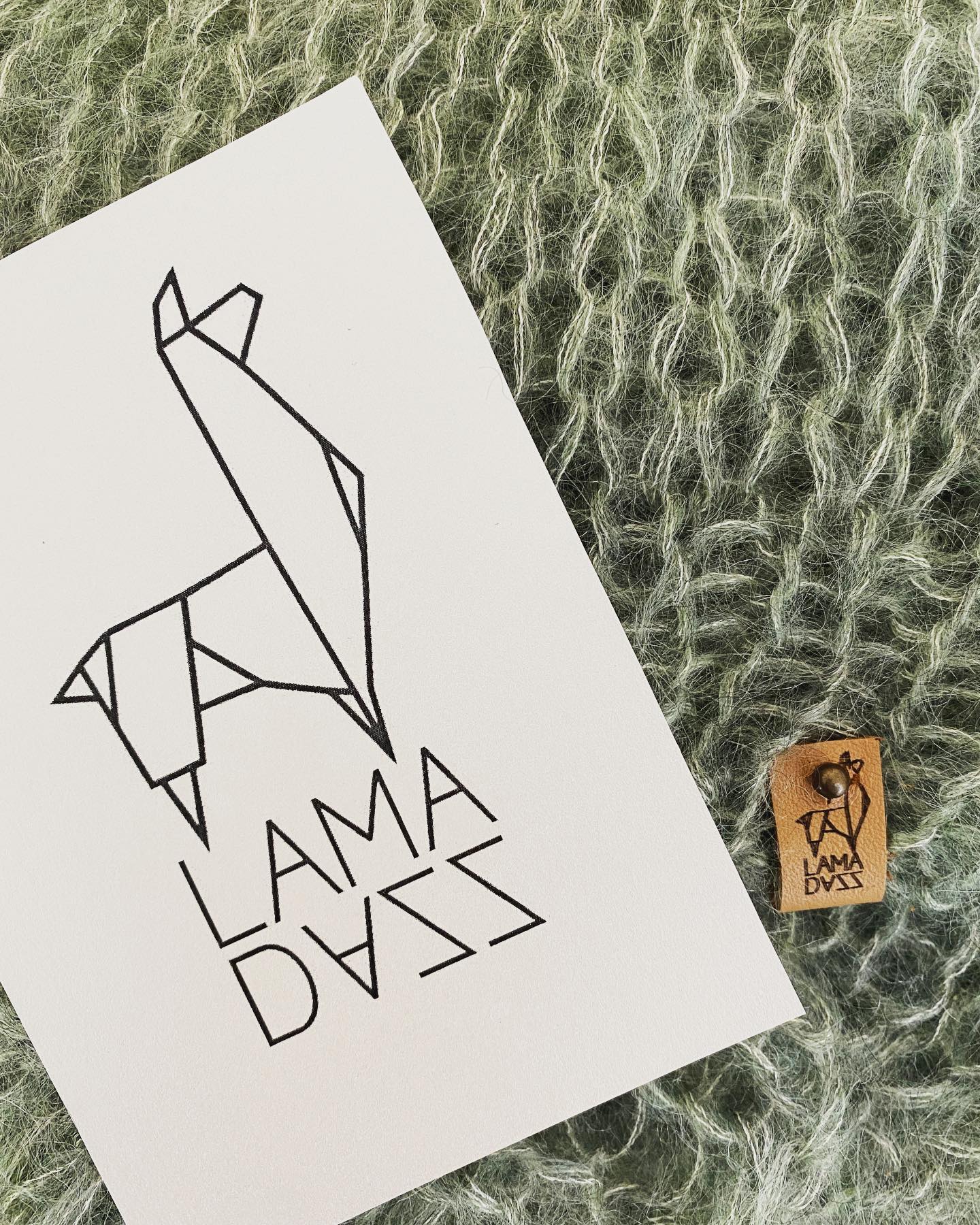 Tekstila un mākslas studija “Lama Dazz”