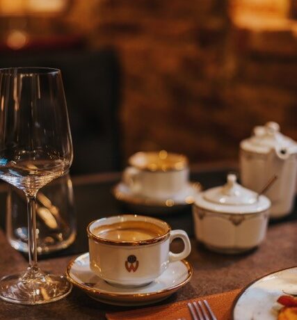 “Jazz & Wine” Restaurant