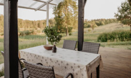 Brīvdienu māja “Meža skuķi” piedāvā iespēju baudīt dabas burvību, nomaļas vides šarmu un klusumu