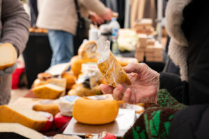 Ярмарка на улице Ригас