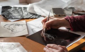 Rotko muzejā sākas 14. Starptautiskais Latgales grafikas simpozijs