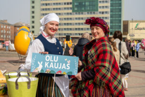 Svinēsim Otrās Lieldienas Vienības laukumā!