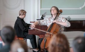 Daugavpilī izskanēs Jāzepa Mediņa Rīgas Mūzikas vidusskolas un Emīla Dārziņa mūzikas skolas apvienotā simfoniskā orķestra koncerts “PA-CEĻAM”