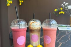Deserti, kafija un brokastis no “Aliss Cakes”