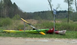 Tūrisma triatlons šoreiz norisinājās uz Latvijas–Lietuvas robežas