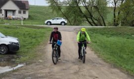 Tūrisma triatlons šoreiz norisinājās uz Latvijas–Lietuvas robežas
