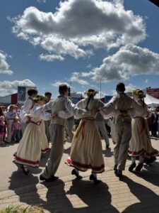 Latgalīši sabrauc Daugovpilī – ĪLEIGUOT!
