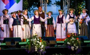 Izsludināta pieteikšanās XIII Daugavpils starptautiskajam folkloras festivālam