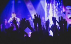 Augustā Daugavpili pieskandinās mūzikas festivāls “SAEGUL FEST”