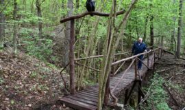 Apmeklētāju piesaistei Augšdaugavas novadā pilnveidota Slutišķu gravu taka