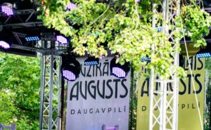 Šonedēļ „Muzikālais augusts” skanēs Mežciema parkā!