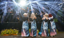 Juzefovas parka festivālā varēja iepazīt koka dažādās pasaules