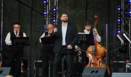 Juzefovas parka festivālā varēja iepazīt koka dažādās pasaules
