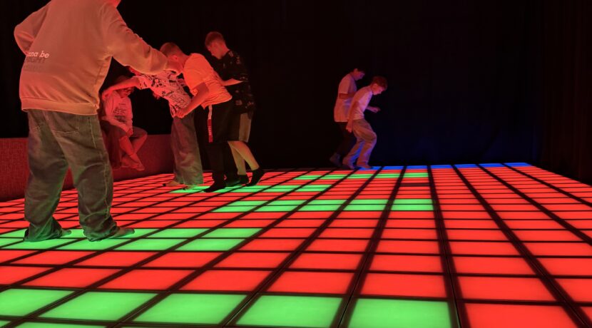 Interaktīva spēļu arēna «ESPACE PIXEL»