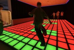 Interaktīva spēļu arēna «ESPACE PIXEL»