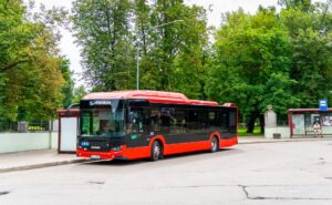 “Mežciema skrējiena” laikā būs izmaiņas vairāku autobusu maršrutu kustībā