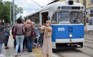 Iepazīsti Daugavpili rudenī no retro tramvaja loga